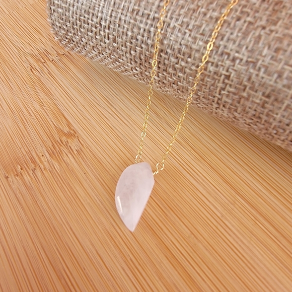 Moonstone Necklace Minimalist Crystal Gemstone - Picture 5 of 6